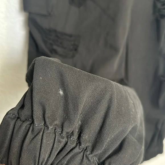 Forever 21 Black Distressed Denim Jogger Womens Size Large NWT 100% Cotton - Picture 13 of 13